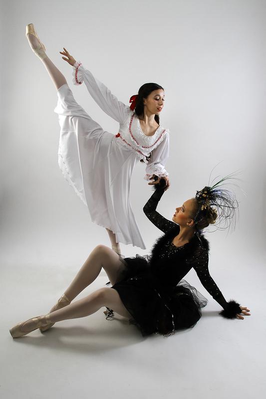Ventura County Ballet Company dancer